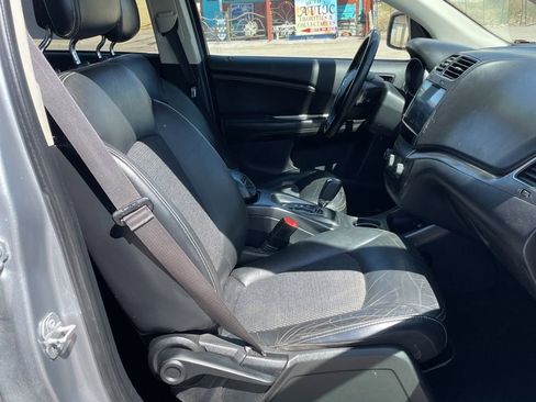 Used 2018 Dodge Journey Crossroad AWD/4WD image 6