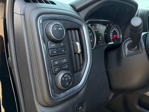 Used 2023 Chevrolet Silverado 3500 High Country image 13