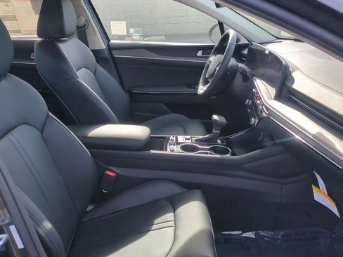 New 2026 Kia K5 EX image 25