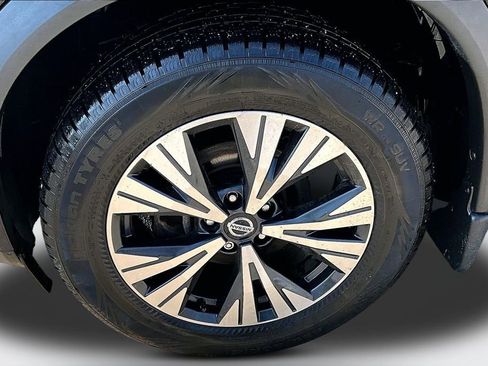 Used 2021 Nissan Rogue SV AWD/4WD image 31