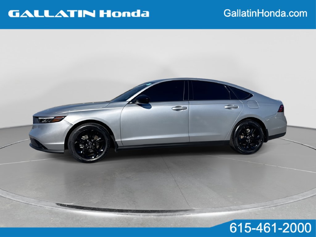 Used 2025 Honda Accord SE image 1