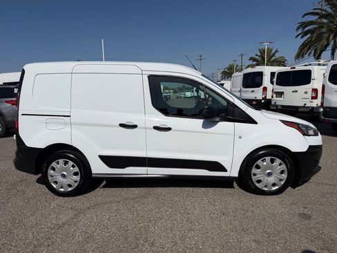 Used 2022 Ford Transit Connect XL FWD image 4