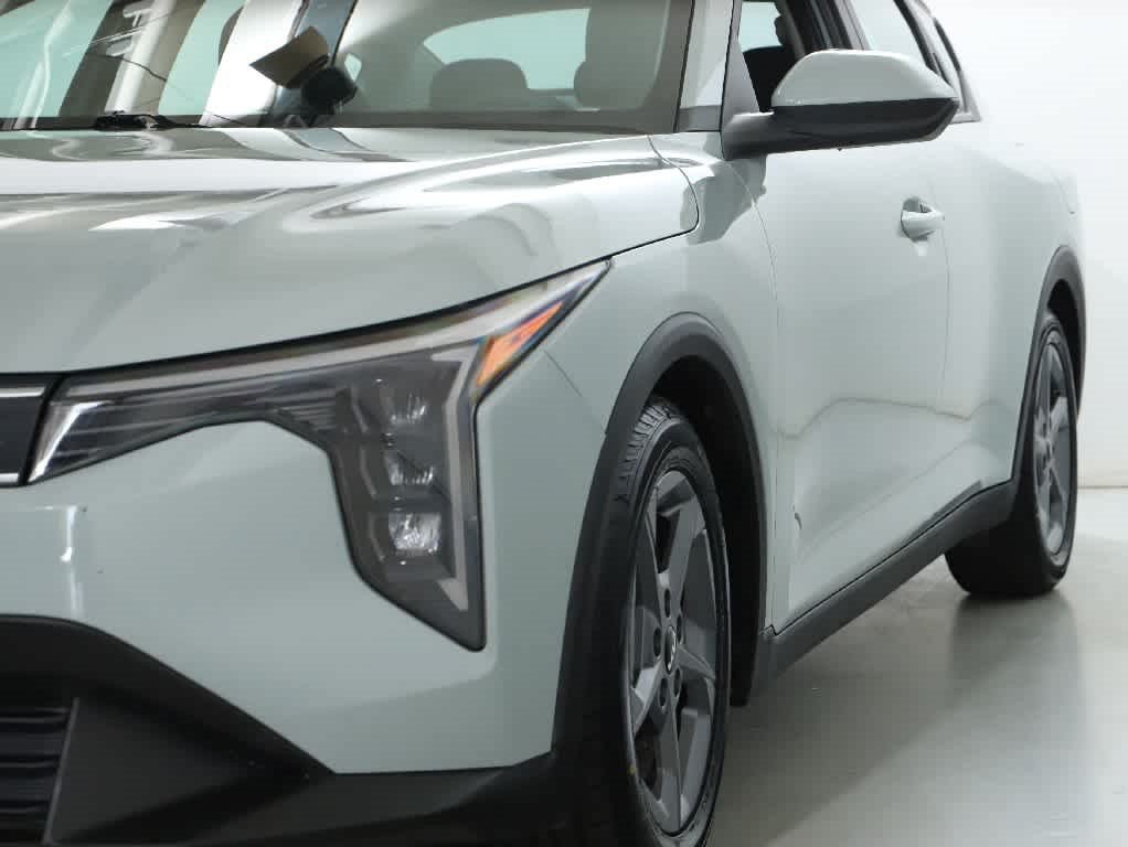 Used 2025 Kia K4 FWD image 4