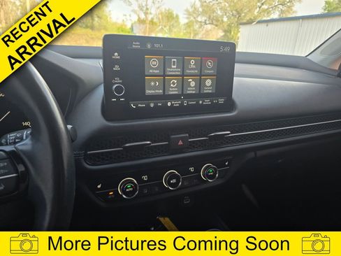 Used 2024 Honda HR-V EX-L image 17