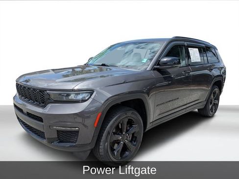 Used 2023 Jeep Grand Cherokee L Limited w/ Black Appearance Package AWD/4WD image 10