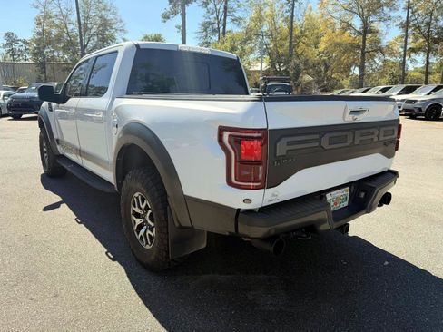 Used 2020 Ford F150 Raptor w/ Equipment Group 802A Luxury image 8