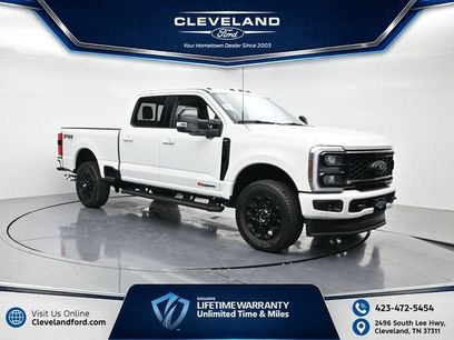 New 2026 Ford F250 Lariat w/ Black Appearance Package