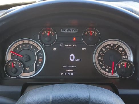 Used 2018 RAM 1500 Big Horn image 32