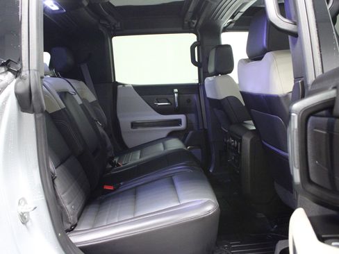 Used 2026 GMC Hummer EV SUV w/ LPO, Dark Essentials Package AWD/4WD image 17