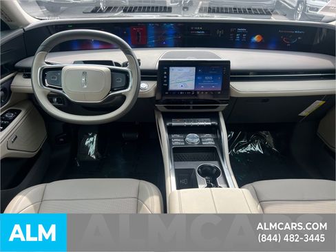 Used 2024 Lincoln Nautilus Premier w/ Equipment Group 102A image 30