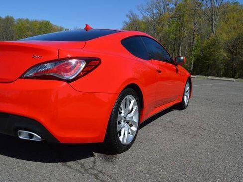 Used 2014 Hyundai Genesis 2.0T image 49