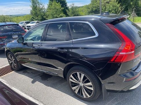 Certified 2023 Volvo XC60 B5 Plus w/ Climate Package AWD/4WD image 7