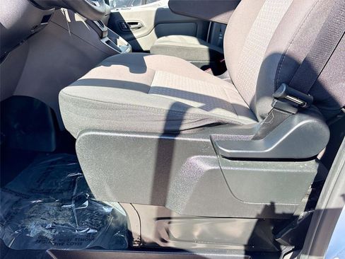 Used 2024 Ford Transit 350 XLT image 19