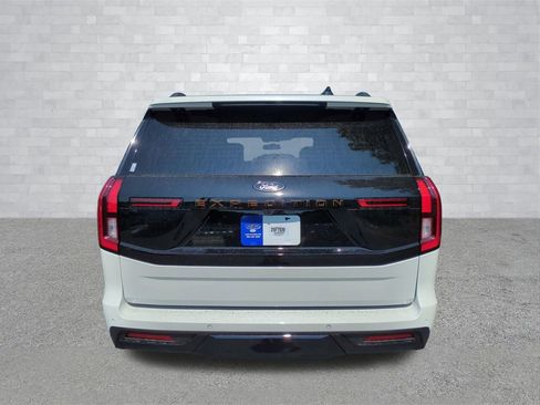 New 2025 Ford Expedition Tremor image 5