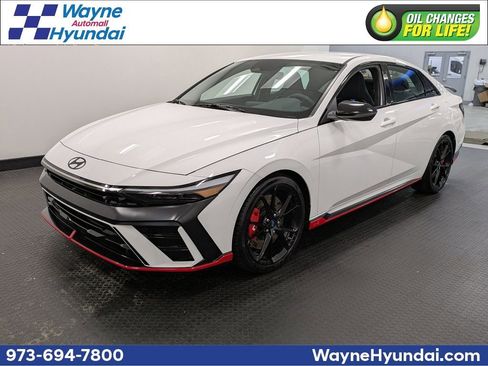 Used 2025 Hyundai Elantra N FWD image 1