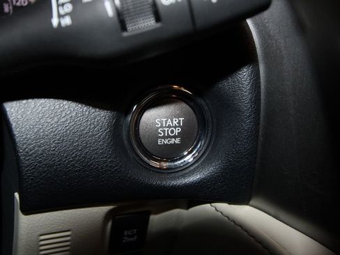 Used 2023 Lexus GX 460 Premium image 17