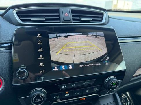 Used 2018 Honda CR-V Touring image 26