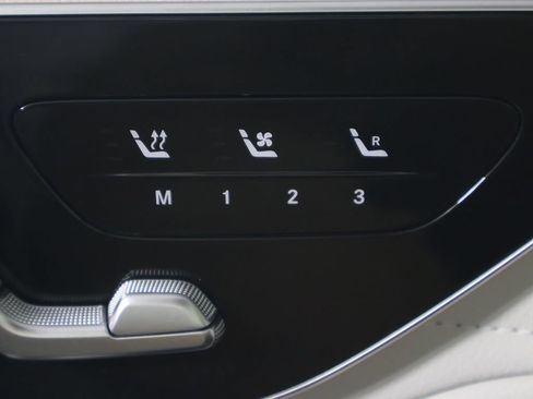 Used 2024 Mercedes-Benz EQS 450+ 4MATIC Sedan w/ AMG Line Exterior Package image 40