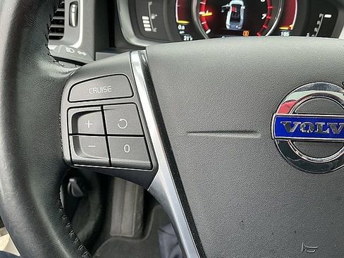 Used 2016 Volvo S60 T5 Premier w/ Convenience Package image 28