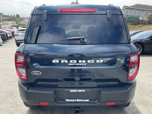 Used 2021 Ford Bronco Sport Big Bend w/ Big Bend Package AWD/4WD image 4