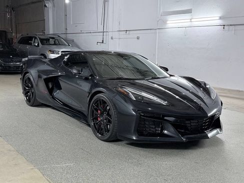 Used 2024 Chevrolet Corvette Z06 w/ Stealth Interior Trim Package RWD image 56