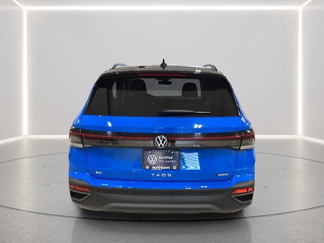 Certified 2025 Volkswagen Taos SE AWD/4WD image 27