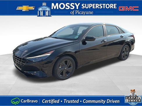 Used 2023 Hyundai Elantra SEL FWD image 1