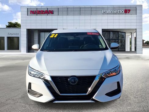 Used 2021 Nissan Sentra SV FWD image 2