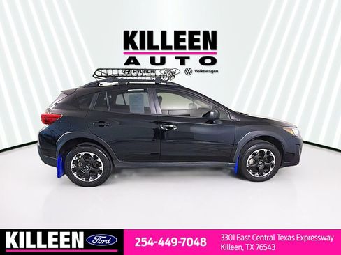 Used 2023 Subaru Crosstrek 2.0i image 9