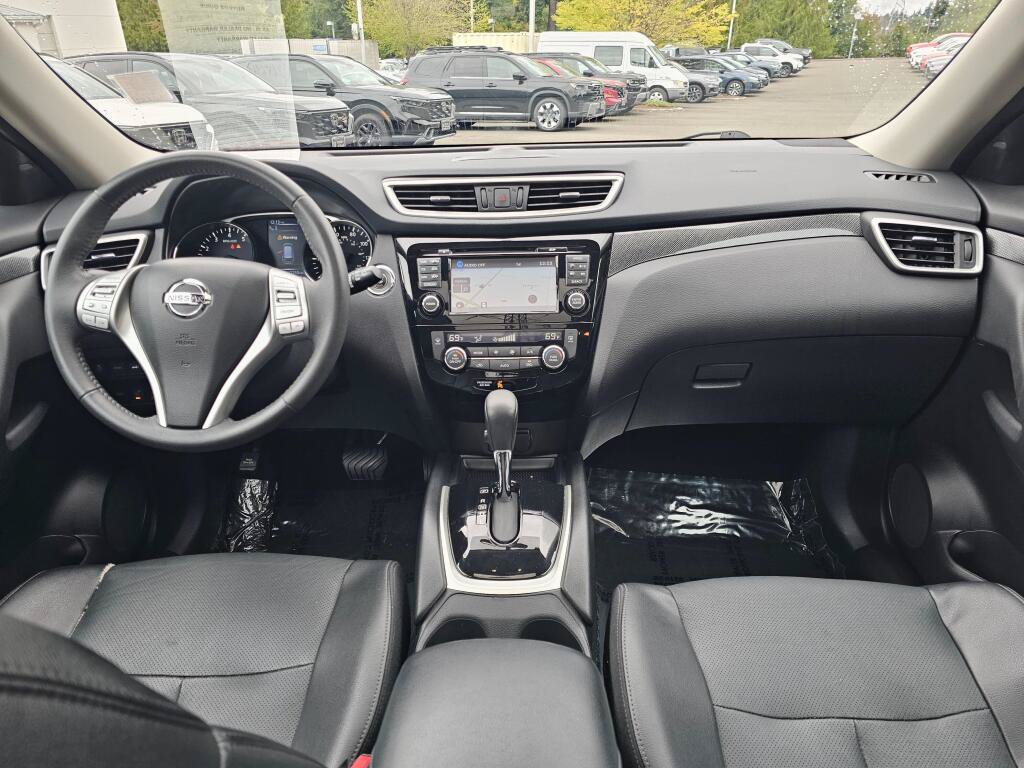 Used 2016 Nissan Rogue SL w/ SL Premium Package AWD/4WD image 23