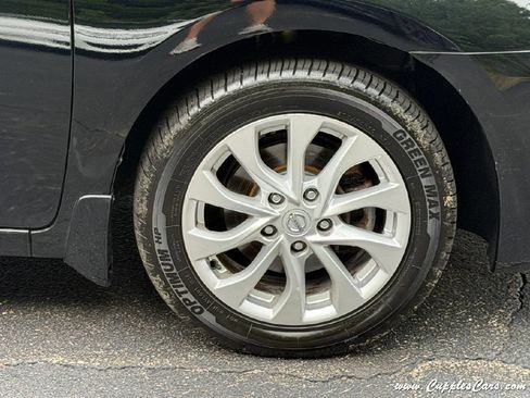 Used 2017 Nissan Sentra SV w/ Style Package FWD image 35