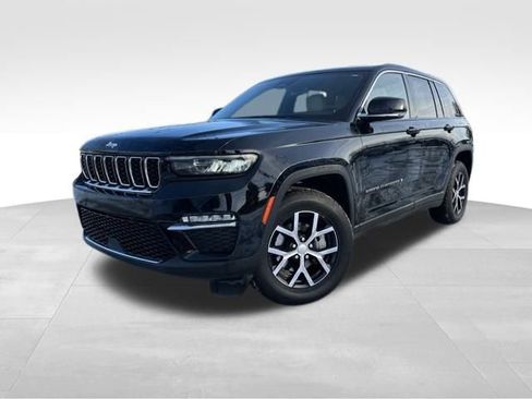Used 2023 Jeep Grand Cherokee Limited image 1