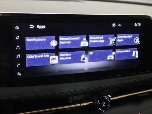 Used 2023 Nissan Ariya FWD image 29