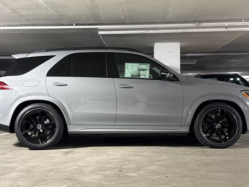 New 2026 Mercedes-Benz GLE 580 4MATIC image 7