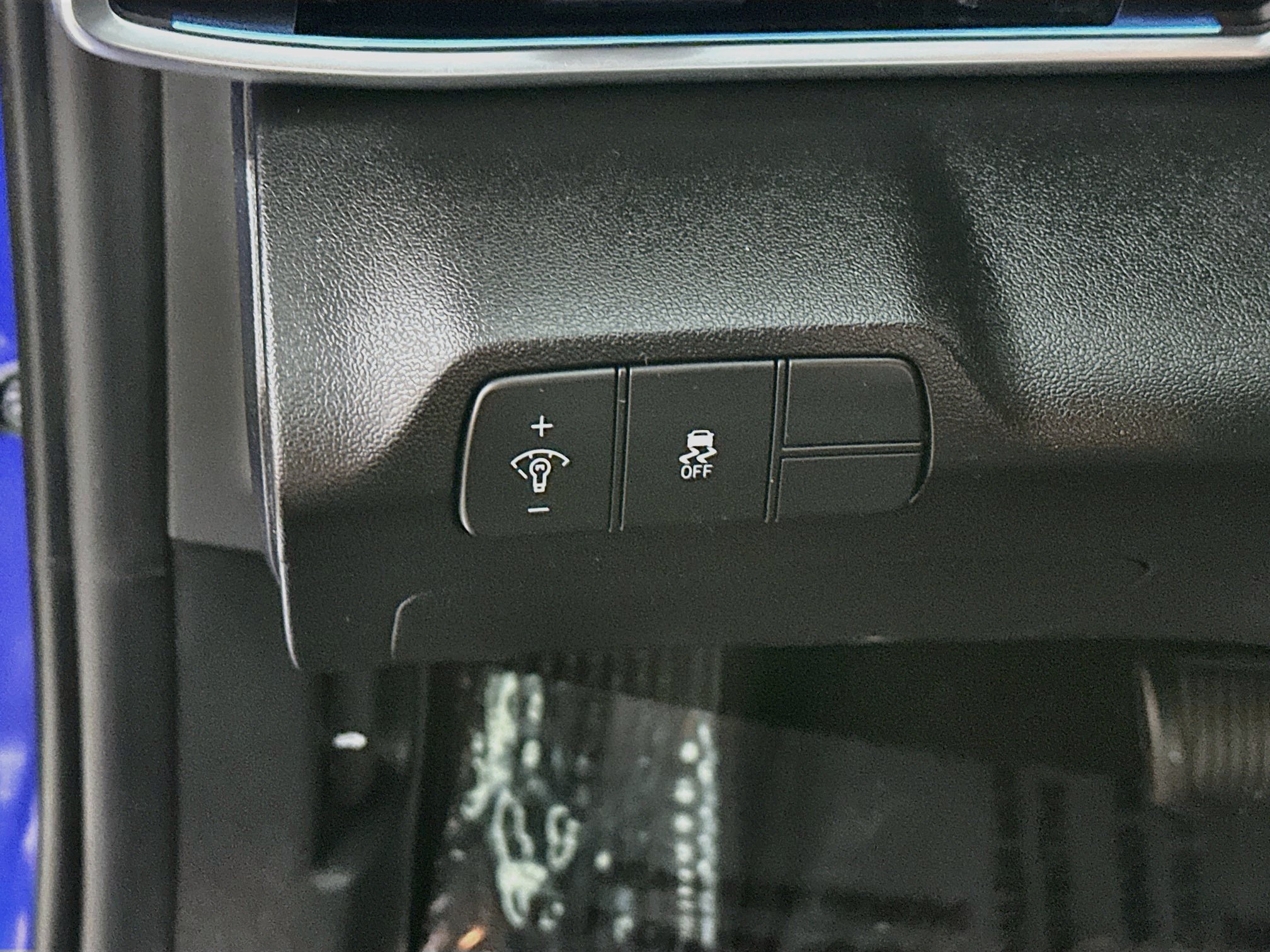 Certified 2025 Hyundai Elantra SEL FWD image 10