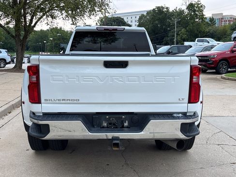 Used 2025 Chevrolet Silverado 3500 LT w/ Safety Package AWD/4WD image 7