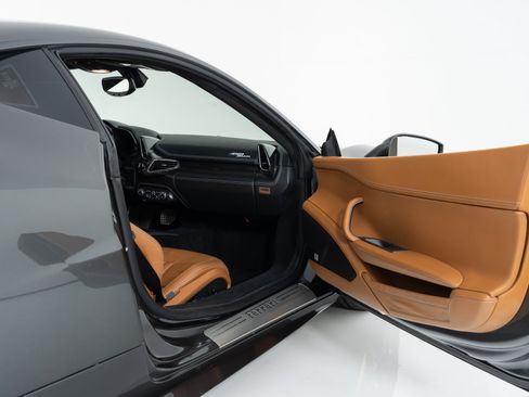 Used 2012 Ferrari 458 Italia Coupe RWD image 24
