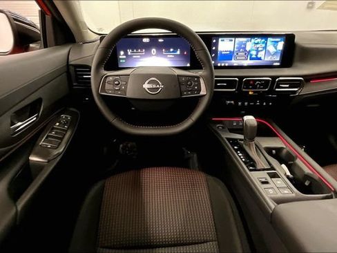 New 2026 Nissan Sentra SR FWD image 22