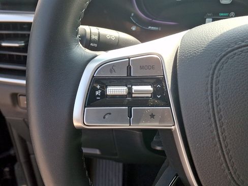 Used 2025 Kia Telluride S AWD/4WD image 23
