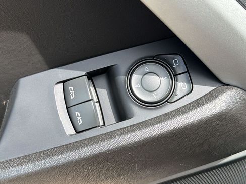 Used 2022 Chevrolet Camaro LS RWD image 13
