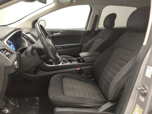 Used 2019 Ford Edge SEL image 17