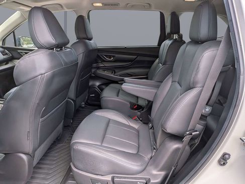 Used 2025 Subaru Ascent Bronze Edition w/ Onyx Package AWD/4WD image 16