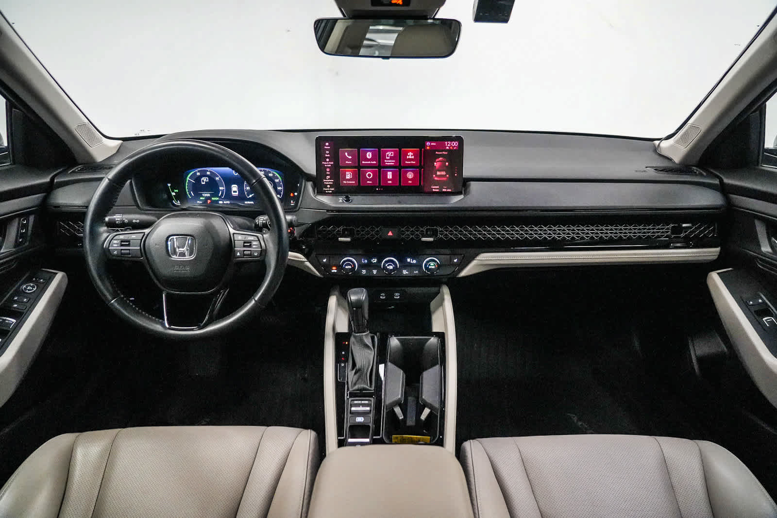 Used 2023 Honda Accord EX-L image 12