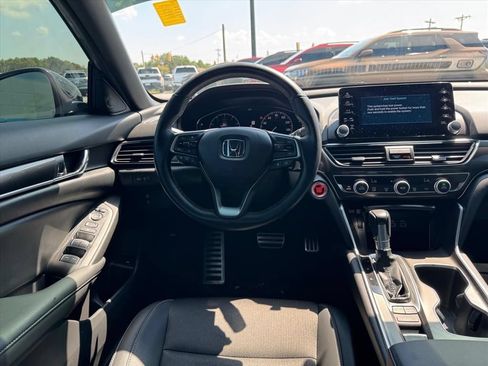 Used 2022 Honda Accord Sport image 12