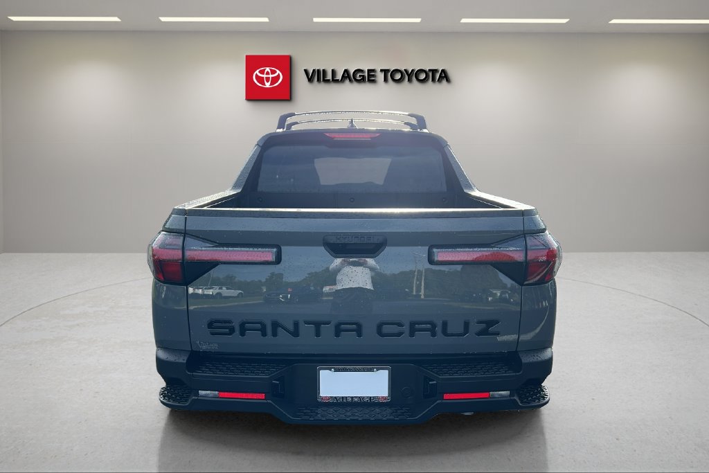 Used 2026 Hyundai Santa Cruz SEL FWD image 4