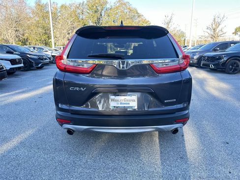 Used 2019 Honda CR-V Touring image 5