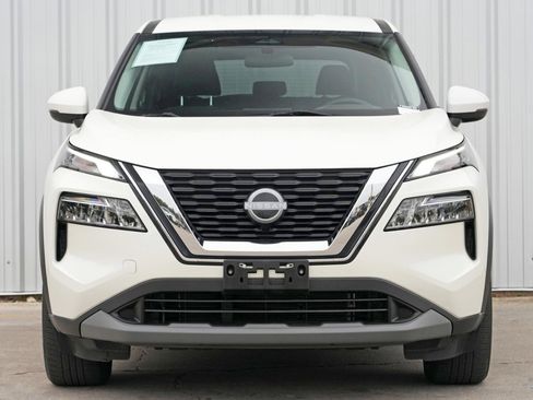 Used 2023 Nissan Rogue SV FWD image 6
