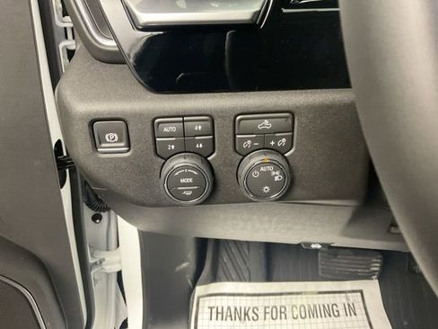 New 2026 Chevrolet Silverado 1500 LT w/ Z71 Off-Road Package image 13