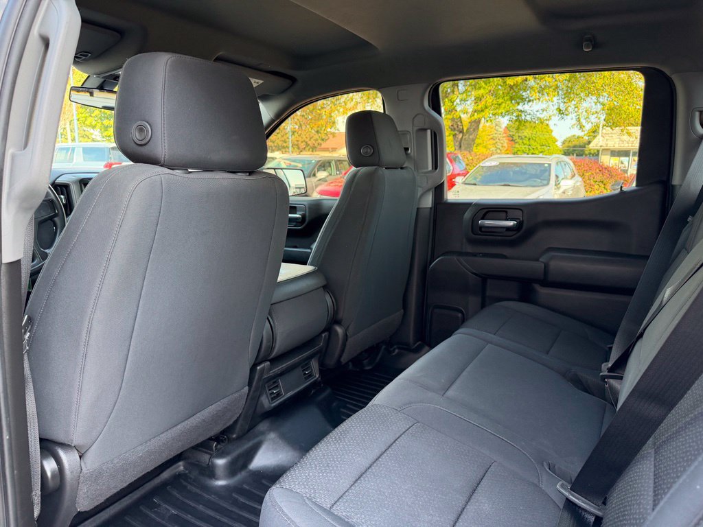 Used 2021 Chevrolet Silverado 1500 Custom w/ LPO, Dark Essentials Package AWD/4WD image 11