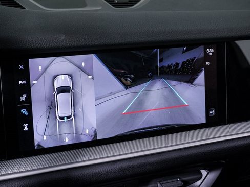 Certified 2024 Porsche Cayenne image 23